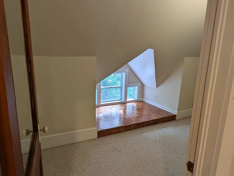 114 W Park Ave — Photo 38
