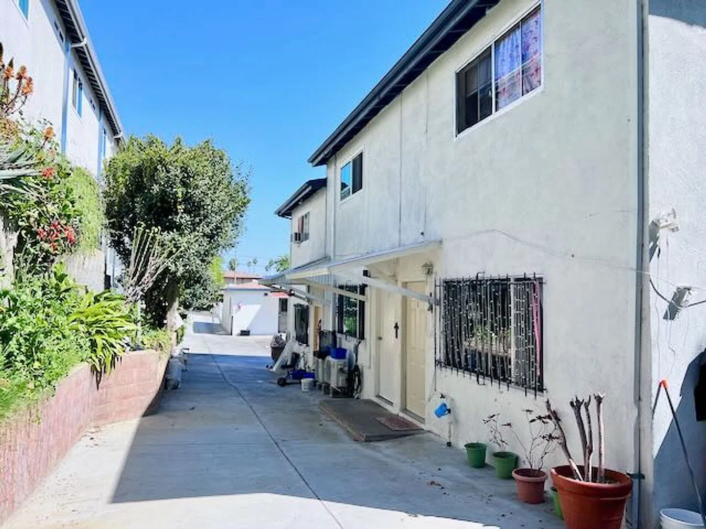 Locke El Sereno — Photo 2
