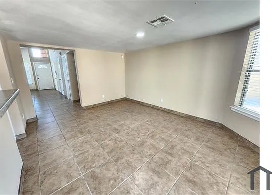 14330 Pacific Point Dr — Photo 5