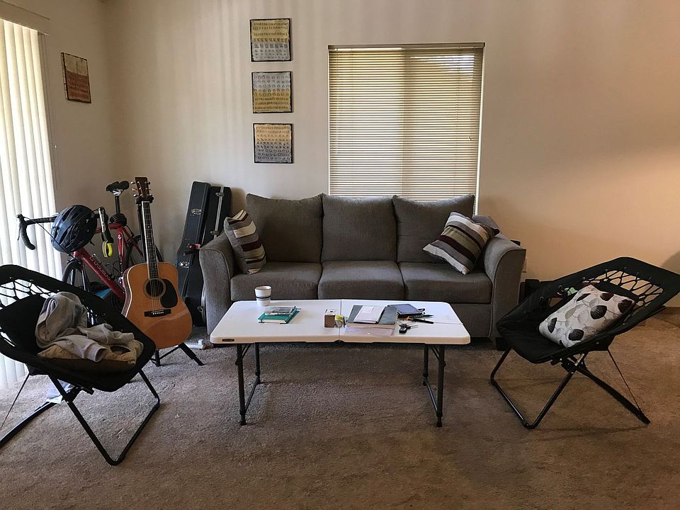 1st image of 1039 W Benton St APT 5