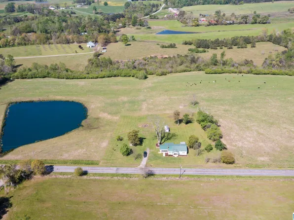 527 Royal Liberty Rd, Blountsville, AL 35031