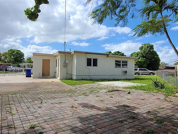 2nd image of 2348 NW 15th St #2348