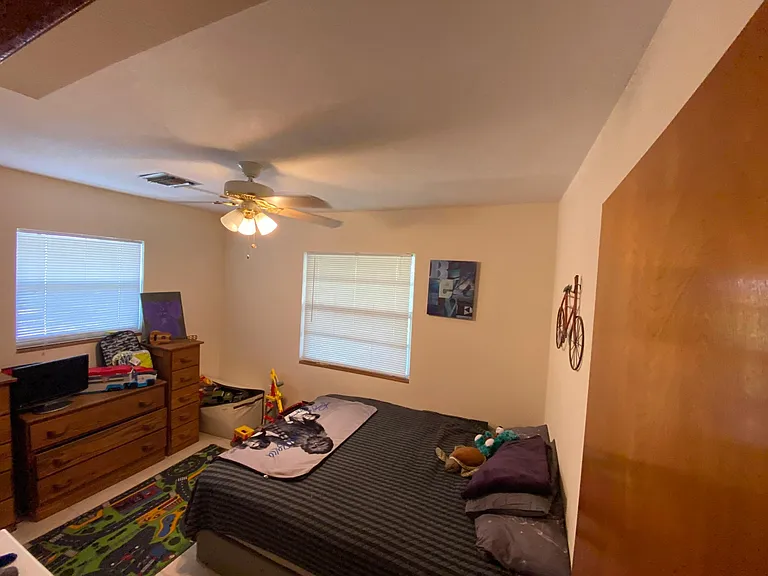 595 Caribbean Dr E — Photo 15