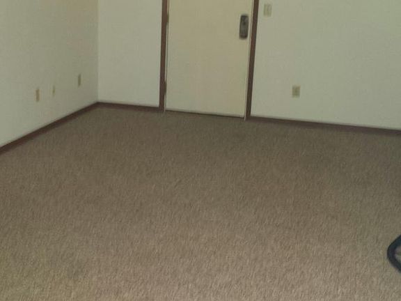 4th image of 4565 Wilmington Pike