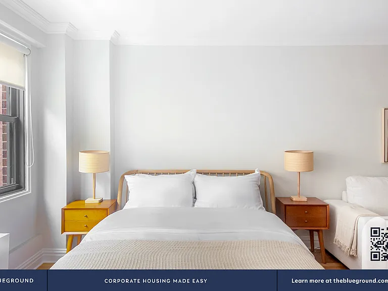 141 E 33rd St #10F — Photo 10