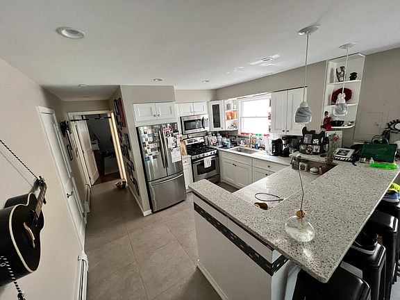 4th image of 133 Sprague Ave #1F