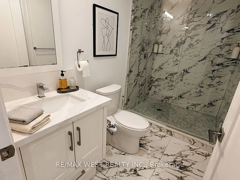21 Antonio Ct #LOWER — Photo 18