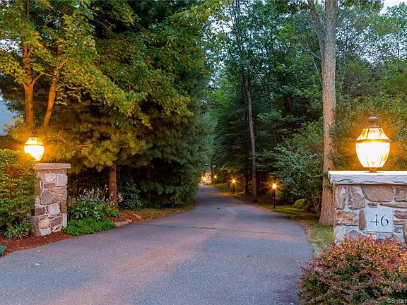 3rd image of 46 Greenswood Pl