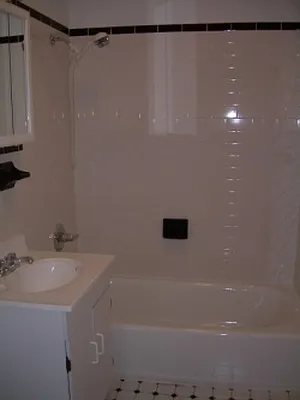 Rented by City Connections Realty | media 37