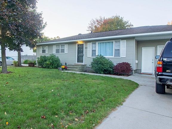 2nd image of 2241 Leif Ave