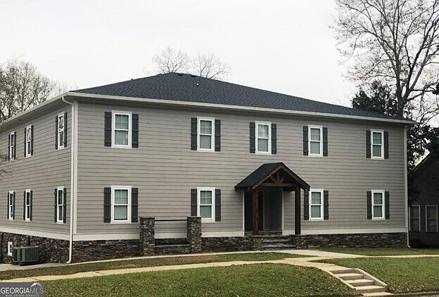 1st image of 241 N Elbert St