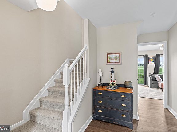 5th image of 603 S Spinnaker Ln