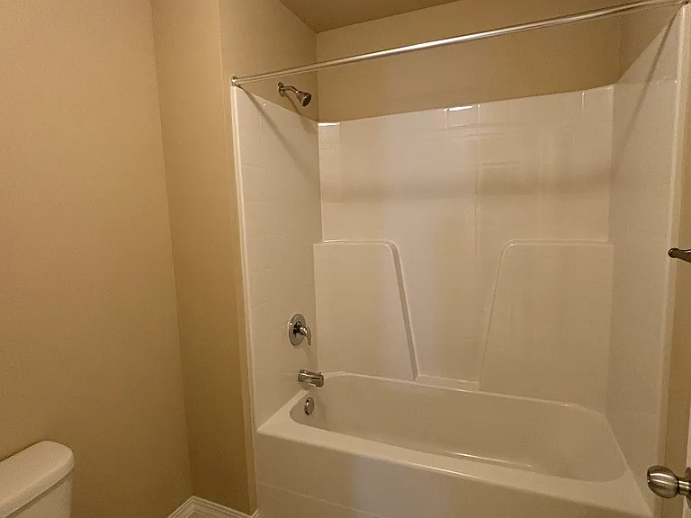 3676 SE Chesterton Dr — Photo 17