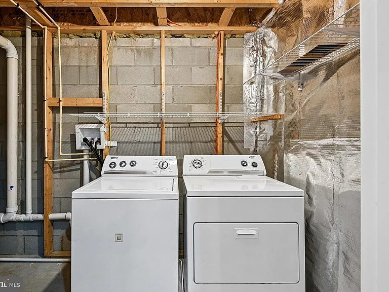 9457 Birdhouse Cir #40 — Photo 57