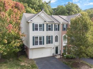 502 Village Green Blvd W, Mars, PA 16046