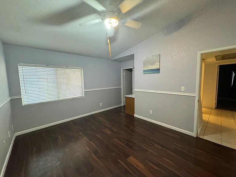 1018 W Malibu Dr — Photo 6