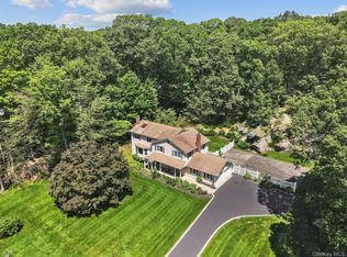 18 Fox Ridge Rd, Armonk, NY 10504
