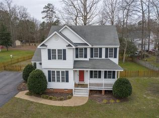 7409 Cross Point Ln, Prince George, VA 23875