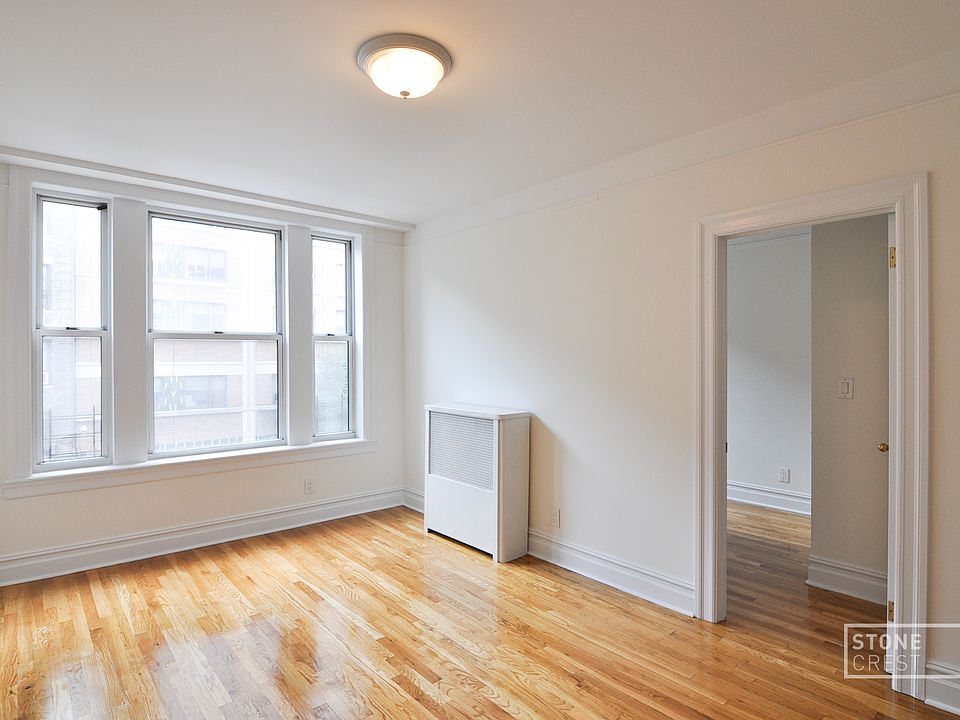 1st image of 515 W 122nd St APT 31