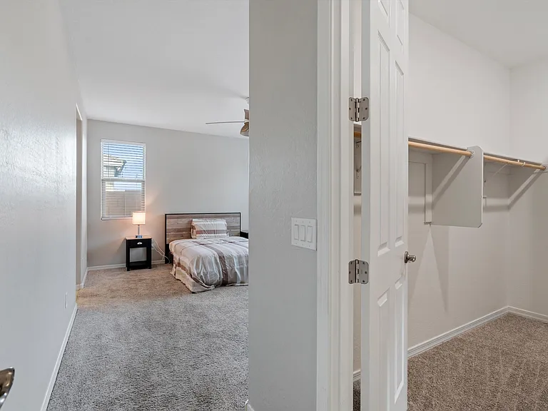 10904 W Harrison St — Photo 22