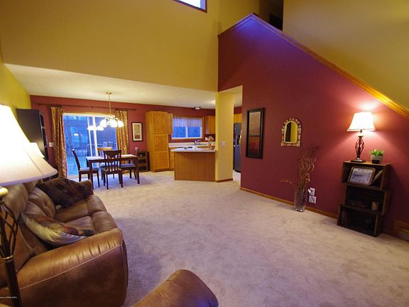 4th image of 509 N Oakland Dr