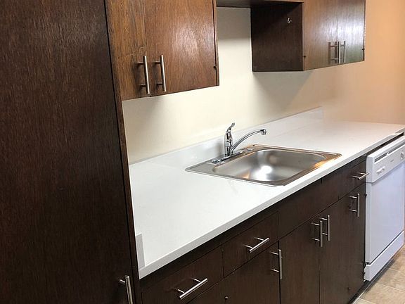 5th image of 4740 40th Ave NE #40B