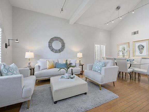 4th image of 4620 Marbella Ct
