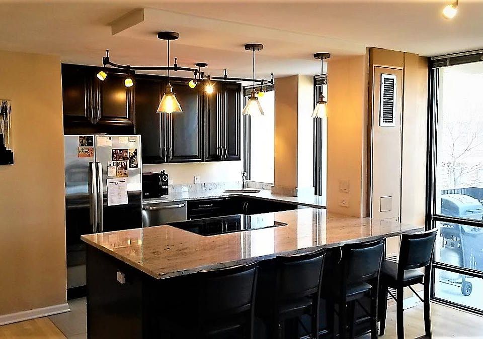 1st image of 1660 N La Salle St #211