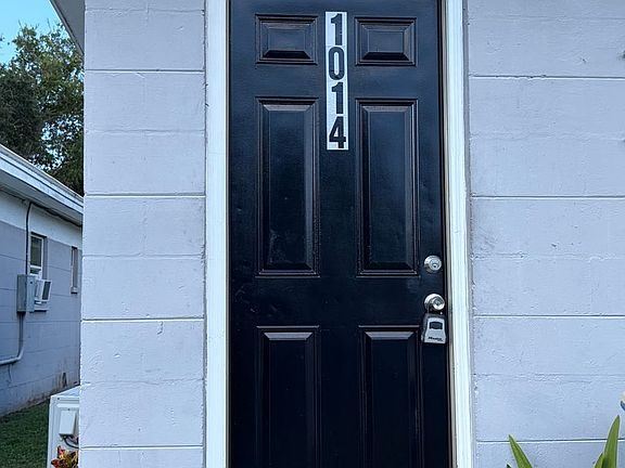 2nd image of 1006 Vine Ave #1014