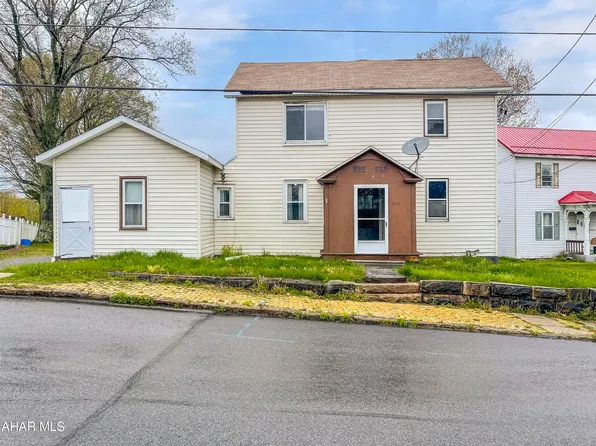 914 Washington Ave, Portage, PA 15946