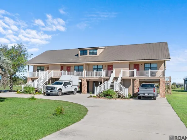 164 Cypress Ln, Grand Isle, LA 70358