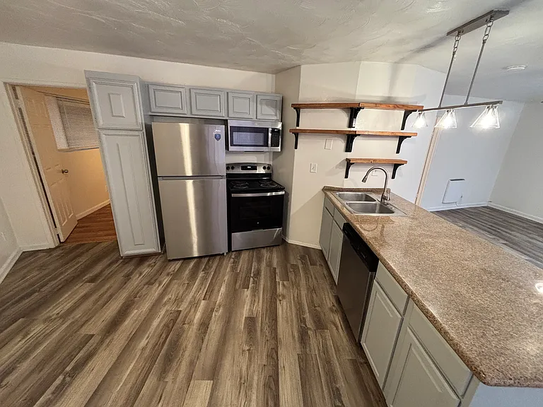 4020 Pepper Dr #A — Photo 6