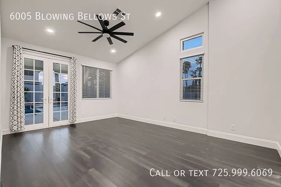 Welcome to your dream home! Gated RV Parking and Pool! — Photo 4