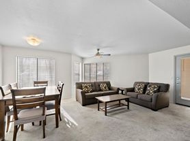 7255 E Snyder Rd