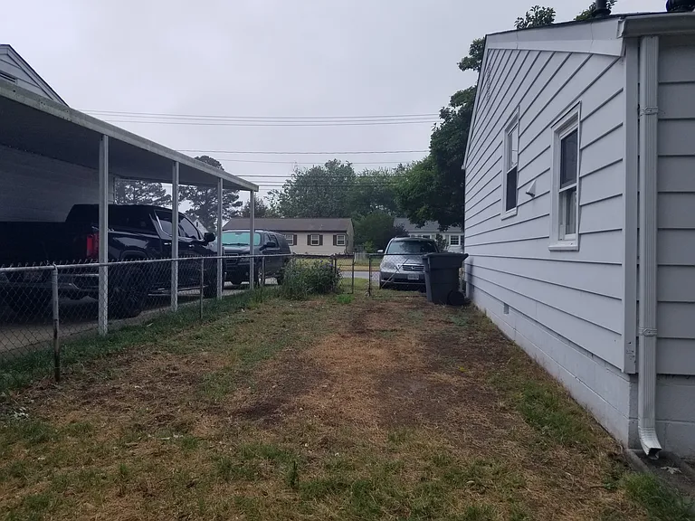 Side of house from the backyard.