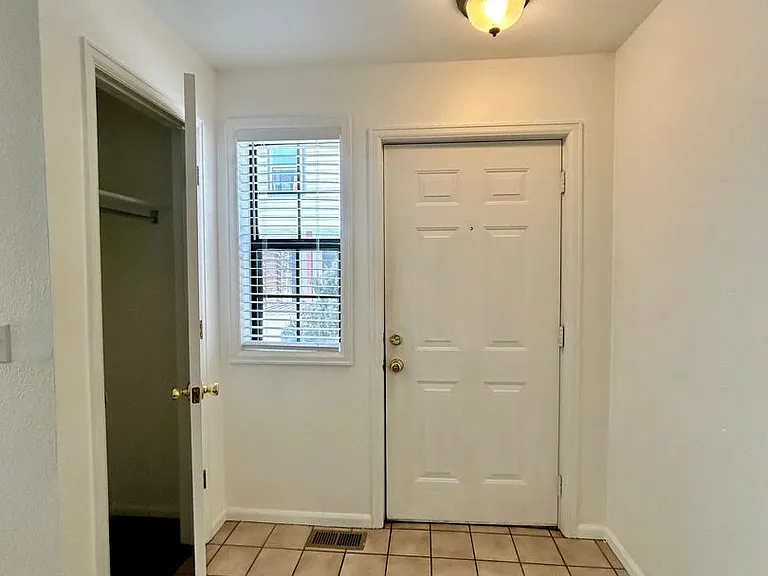 3045 Kings Ridge Blvd #1 — Photo 5