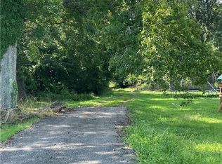 2711 Shell Rd, Hampton, VA 23661