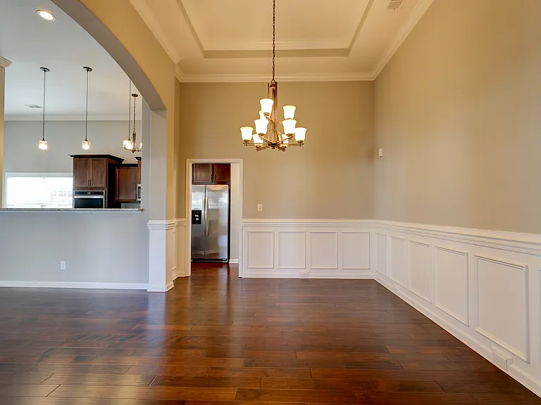 1008 Meadowview Ln — Photo 10