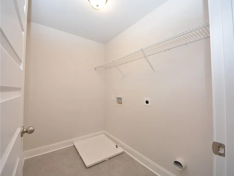232 Hellen Valley Dr — Photo 37