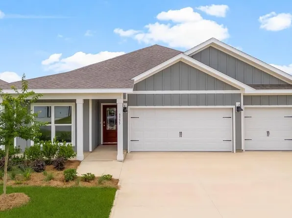 6489 Haskins Dr, Panama City, FL 32404
