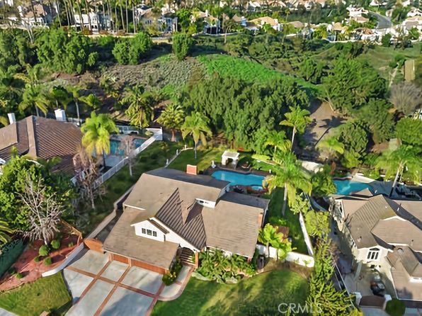 25641 Rapid Falls Rd, Laguna Hills, CA 92653