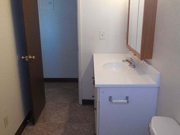 5th image of 999 West St #999/15