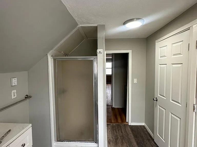 215 Fitch St #B — Photo 6