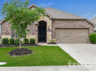 1304 Meridian Dr, Forney, TX 75126