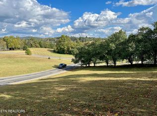 Autumn Ln, Kodak, TN 37764