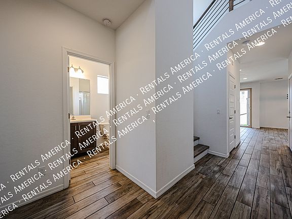 3rd image of 4702 E Barbarita Ave
