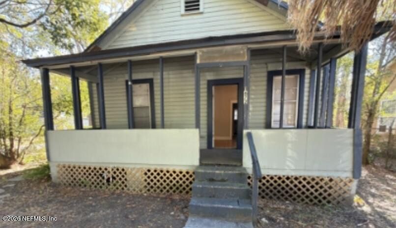 1st image of 1672 W 2ND Street