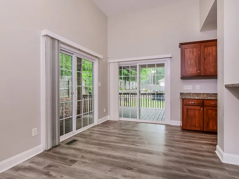8537 Battery Crest Ln — Photo 7