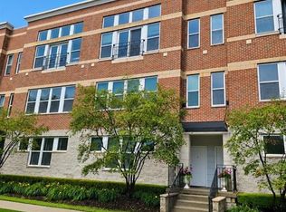 66 Clinton St, Mount Clemens, MI 48043