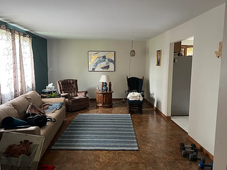 712 N Rueth Dr — Photo 7